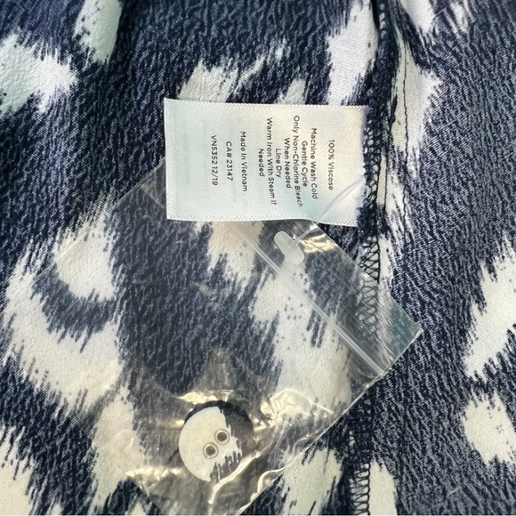 Talbots Ikat Midi Skirt Navy and White Size 14 - Picture 6 of 6